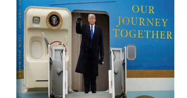 كتاب جديد لـ ترامب.. الرئيس الأمريكى السابق يصدر "رحلتنا معا" بـ300 صورة